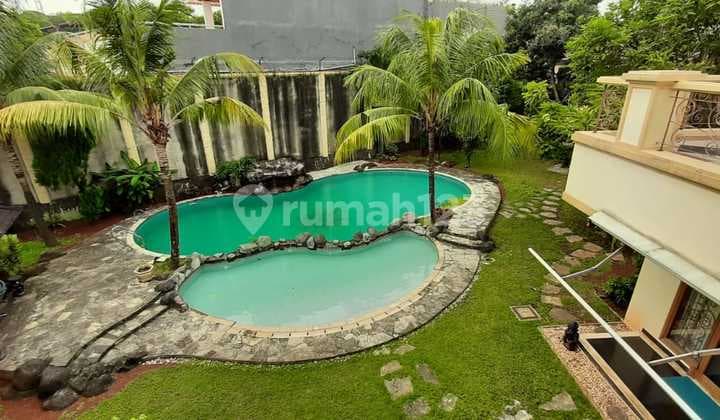 Rumah Mewah Dan Cantik, Ada Pool di Bintaro Jaya Sektor 3