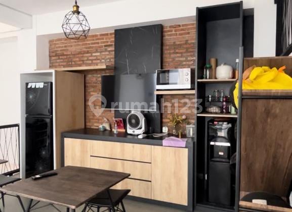 Rumah Kost 24 Kamar di Jl. H. Nawi, Kebayoran Baru, Jakarta Selatan