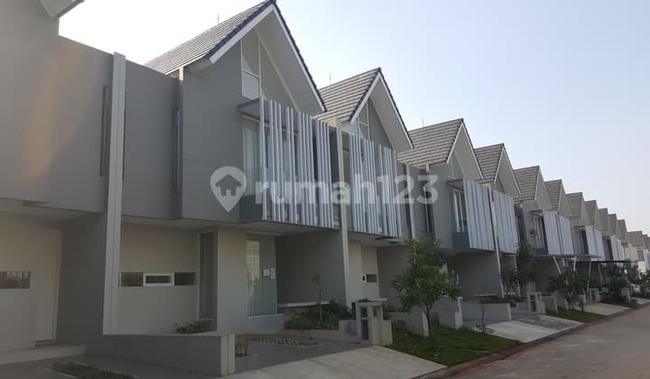 Hot Sale! Rumah 2 Lantai Discovery Residence Bintaro Jaya