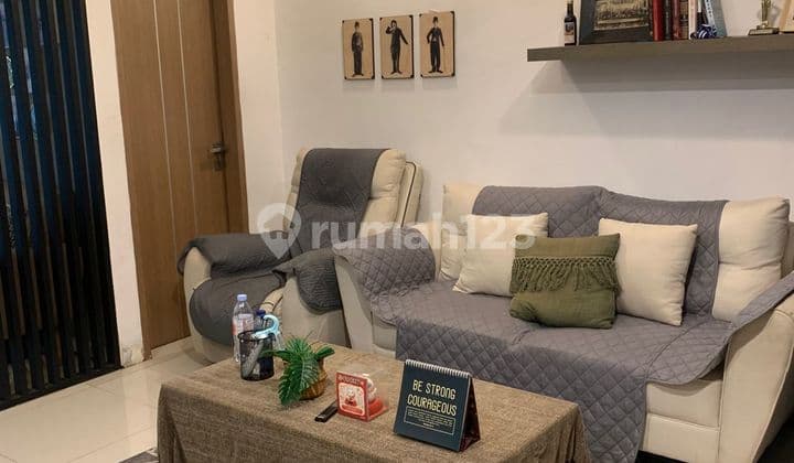 Rumah dalam ruangan rapih,bagus,securty 24 jam di Bintaro Jaya 9