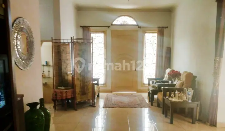 Rumah Bagus di Puspita Loka BSD Tangerang Selatan