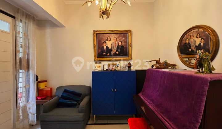 Rumah di Emerald Residence Bintaro, Sdh Renov Siap Huni Sektor 9