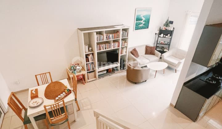 Rumah Bagus,dalam cluster di Graha Raya,