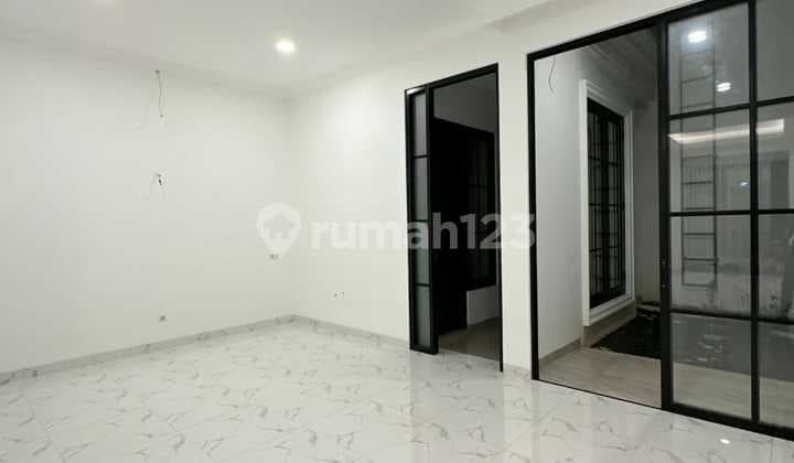 Rumah Bagus,Dalam Cluster,Nyaman di Bintaro Jaya 5