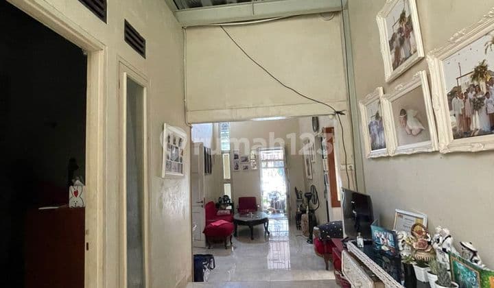 Rumah Bagus di Cluster Valencia Graha Raya Bintaro Jaya