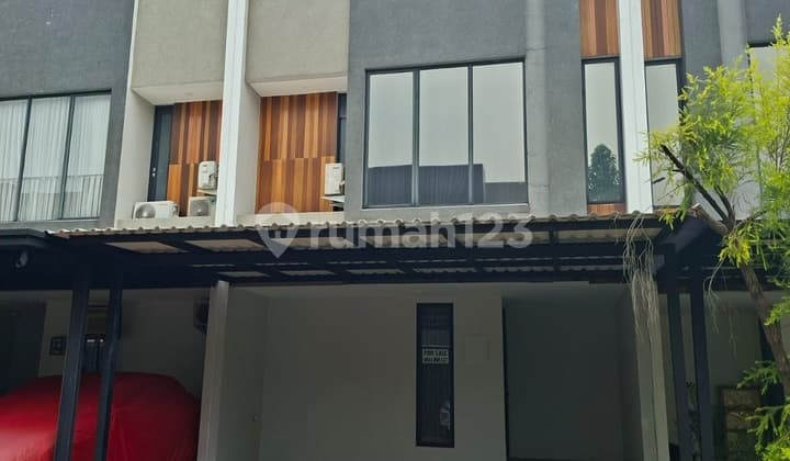 Rumah Bagus Di U Ville Bintaro Jaya Sektor 7 Tangerang Selatan