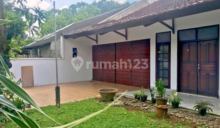 For Sale Rumah di Jl. Langsat 2, Kebayoran Baru, Jaksel