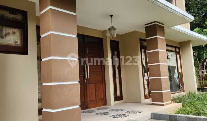 Rumah Baru di Alam Segar Pondok Indah Dgn Taman Dan Siap Huni