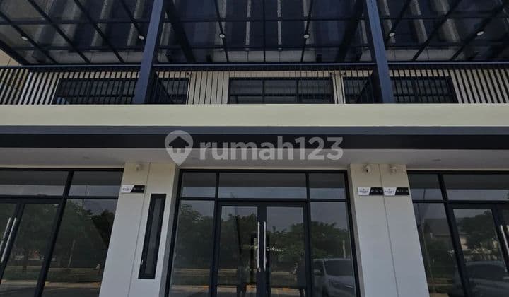Ready-to-Use Shop House at Botanica Avenue Bintaro Sector 7