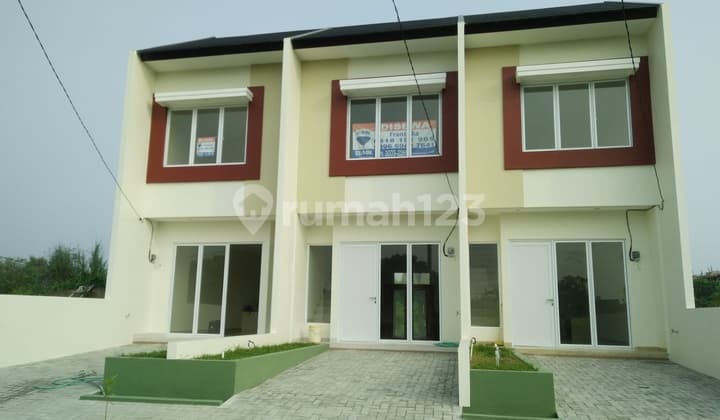 Rumah Minimalis 2 Lantai, Murah Sekali, Kontruksi Kelas 1
