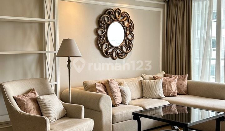 Apartemen The Royale Springhill. Kemayoran ~ Unit Super Cakep & Furnished Disewakan. Siap Huni & Bawa Koper Saja. View Pool & City Apartemen