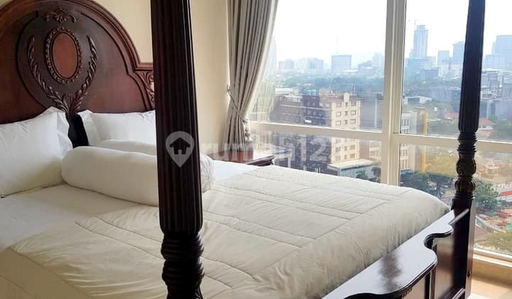 2 Unit Jadi 1, Dengan 2 Balkon, 2 Kamar Mandi, Furnished