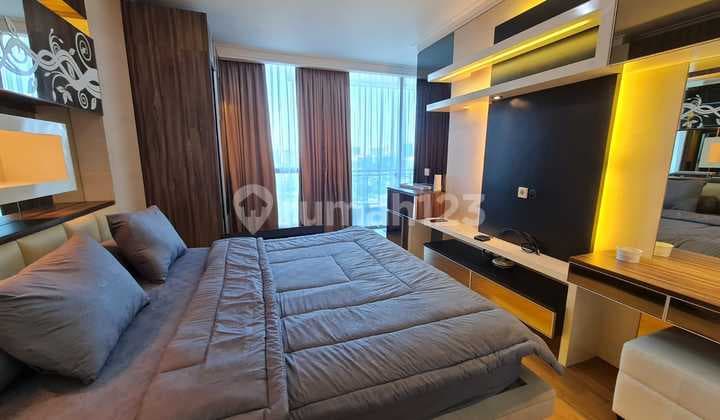 Full Furnished, Bisa Kpa, Lantai Menengah