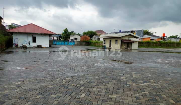 Plot 19000 M2, Jl. Cilincing Raya, North Jakarta
