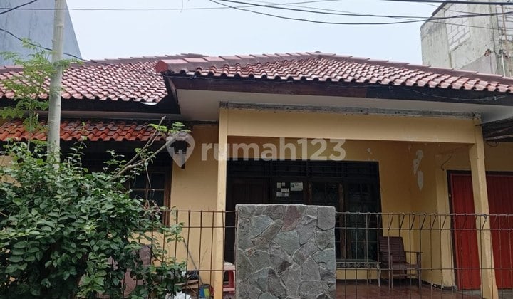 Rumah Terawat Dalam Komplek Jaka Ppermai Jaka Sampurna Bekasi
