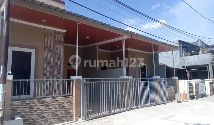 Rumah Minimalis Baru Kota Mandiri Harapan Indah Bekasi