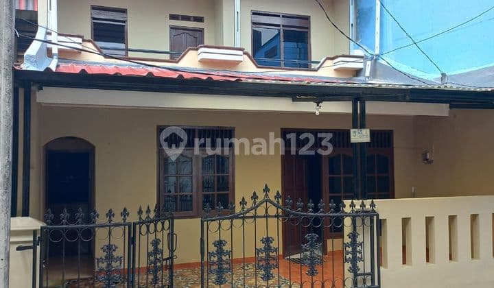 Rumah Dijual Terawat Dalam Perumahan Di Jatimulya, Bekasi
