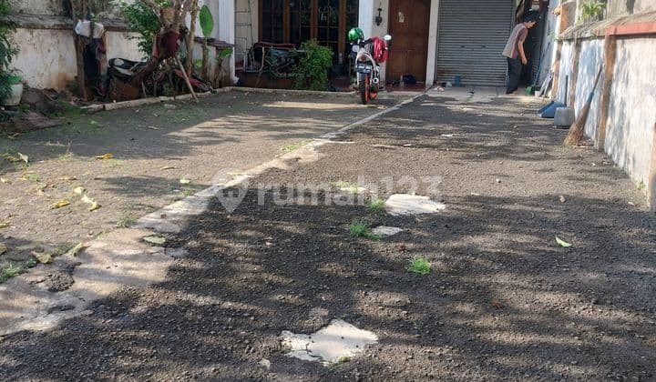 Rumah Dijual Hanya Hitung tanah Di menteng, Jakarta Pusat