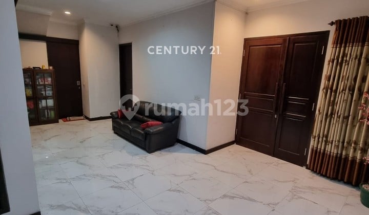 House for Sale in Bintaro Sector 9, Attractive Price, Strategic Location