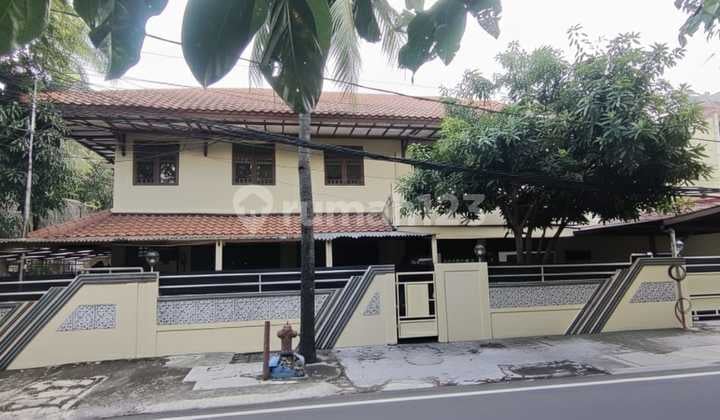 Rumah Hoek Jalan Raya Sunter Agung Jakarta Utara