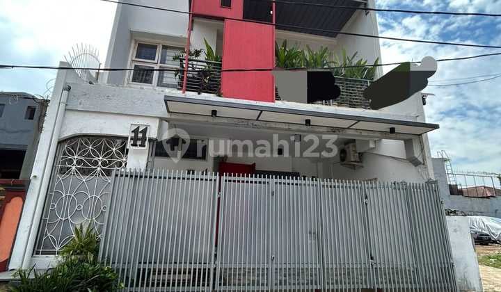 Rumah Bagus 3 Lt Pulo Asem Hdp Selatan Jak Tim