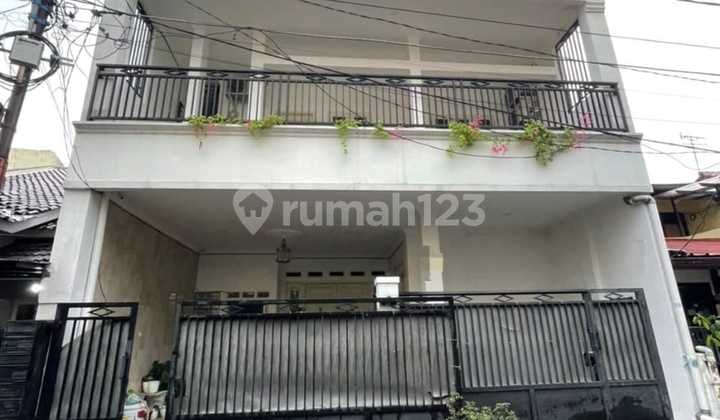 Rumah Bagus 2 LT Pondok Bambu Duren Sawit Jak Tim
