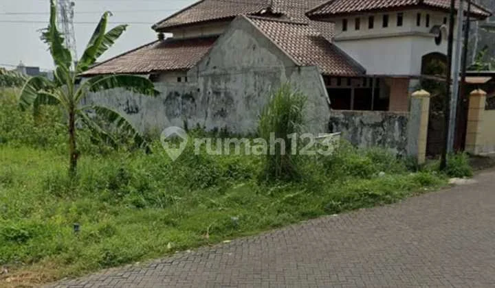 Monginsidi, Bluru - Sidoarjo Tanah di Area Komersial. Bisa dibangun Rumah / Ruko / Tempat Usaha. Monginsidi, Bluru - Sidoarjo Tanah di Area Komersial. Bisa dibangun Rumah / Ruko / Tempat Usaha.