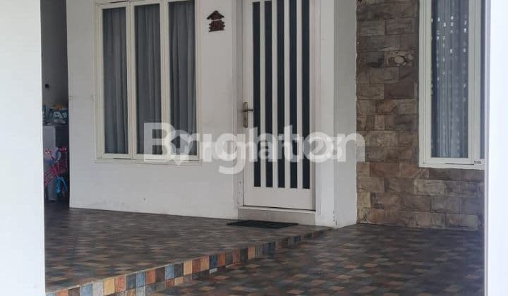 rumah cantik dijual di Dinoyo royal park kota malang