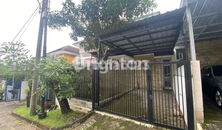 Rumah De Casablanca kota malang