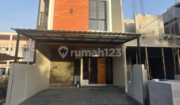 SHM House in Bambu Apus 1.3 M Near Toll Road & LRT Ciracas