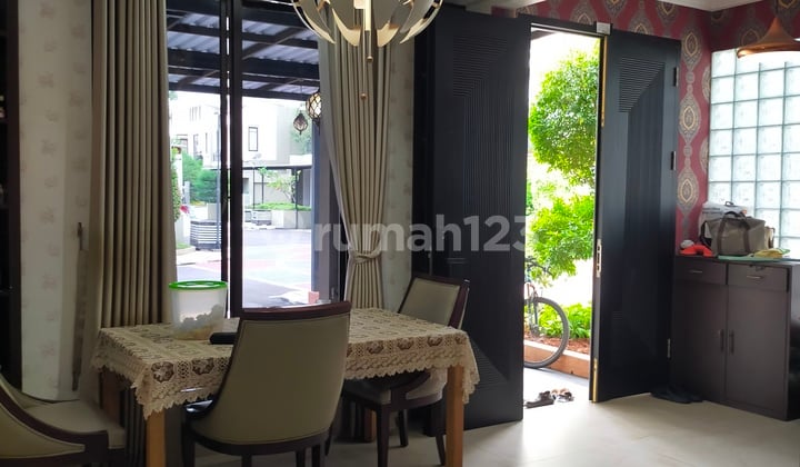Townhouse Cosmopark Kebon Melati Full Renovasi Full Furnished