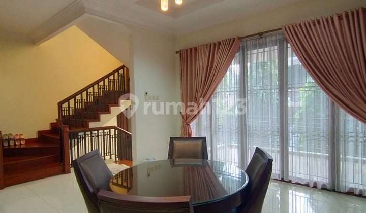 Rumah Mewah Furnished Gatot Subroto Residence Mampang Prapatan