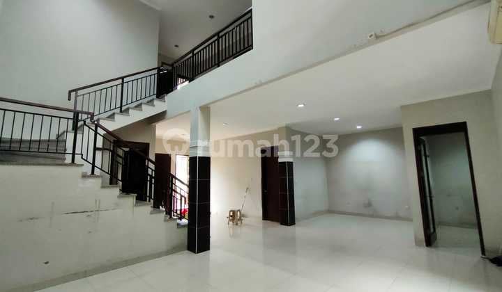 Layout Blong Ceiling Tinggi Rumah Nyaman Batununggal