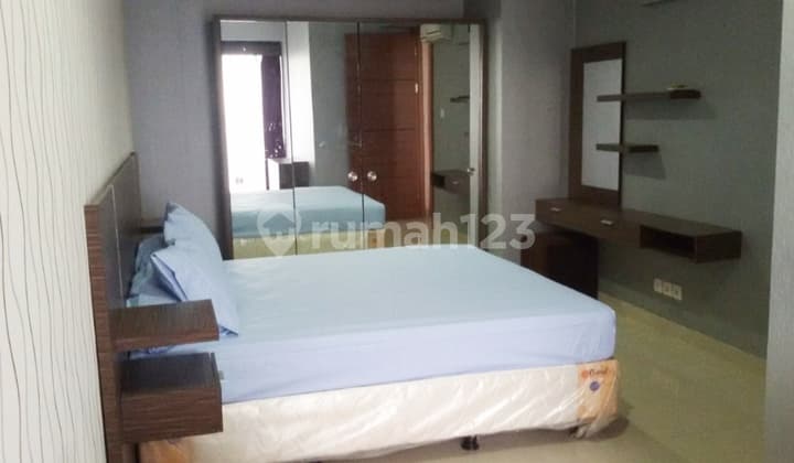 2 bedroom apartment in Beverly Dago.
