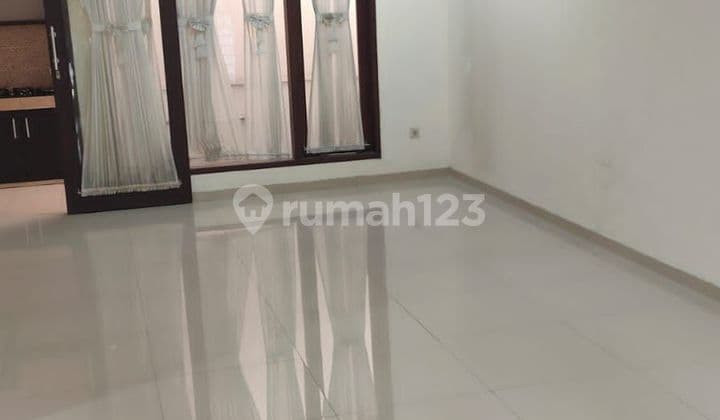 Sewa Rumah Cantik Terawat Di Pondok.hijau Bandung
