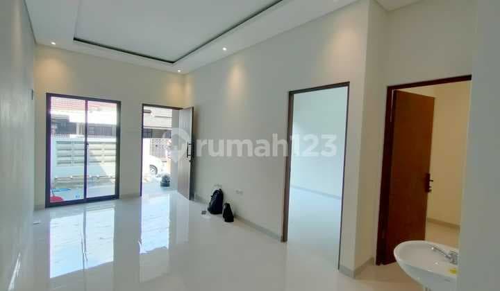 Jual Rumah Baru Minimalis Tki 2 Patung Kuda