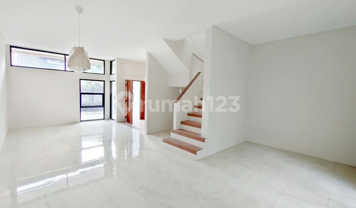 Jual Rumah Baru di Margahayu