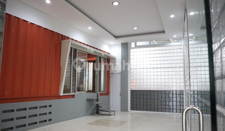 Sewa Ruang Usaha Kantor Lux Di Bkr Bandung