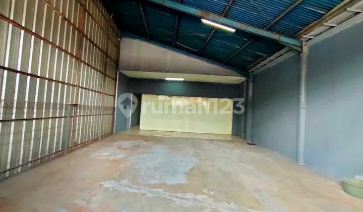 Rent a Small Strategic Warehouse in Soeta