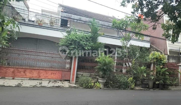 Rumah tanah luas dijual di Gudang Peluru Tebet Jakarta Selatan