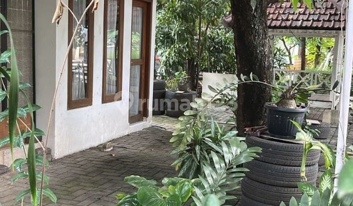 Rumah super strategis tanah luas dijual di Jaka Sampurna Bekasi