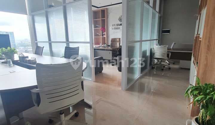 Office Space Goldcoast Pik, Full Furnished Siap Pakai