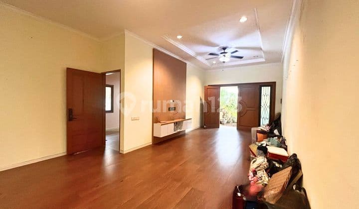 Rumah Pluit 220M Hitung Tanah, Komplek Bagus!