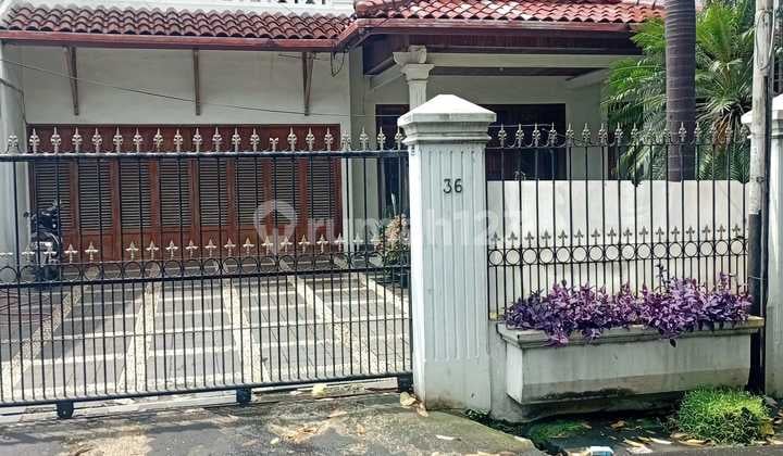 Gandaria Utara. Rumah Bagus Dibawah NJOP dan Pasaran