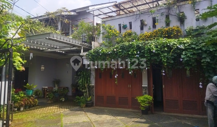 Promo Akhir Tahun. Rumah Mewah Pasar Minggu. Harga Dibawah Njop