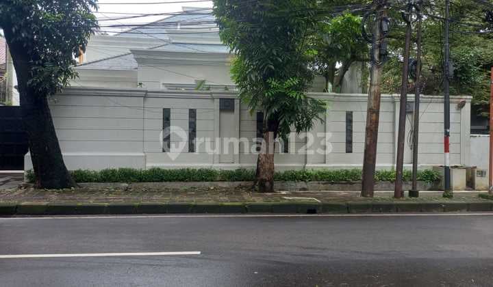 Cimahi Menteng Jakpus. Rumah Mewah Dibawah Pasaran