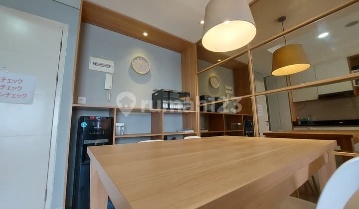 Apartemen Trivium Terrace 3Br Jadi 2Br Bagus dan Nyaman Hadap Danau
