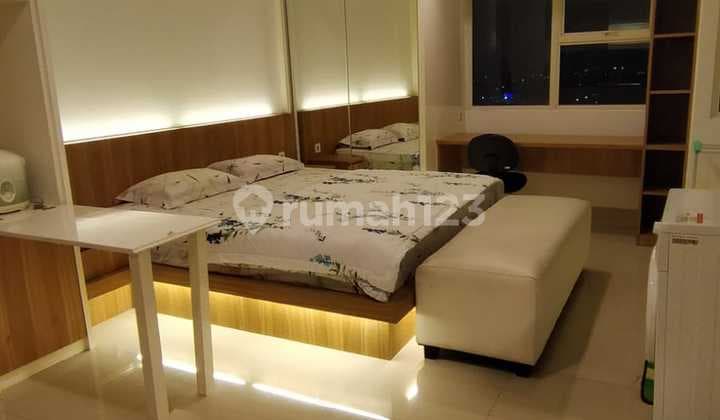 For Rent Trivium 1Br Studio in Lippo, Comfortable and Nice