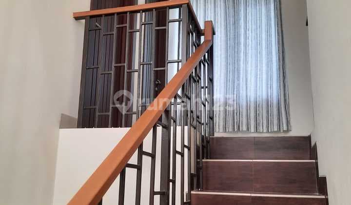 Disewakan Rumah taman simpruk Cluster Grand Fores 2 Lantai Bagus