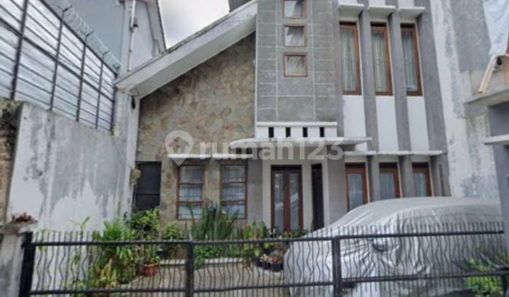 Rumah Cantik 2 Lt di Sumber Endah Cocok Utk Cafe